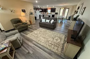 797 Glenda St NE, Bolivar, OH 44612 - Photo 2