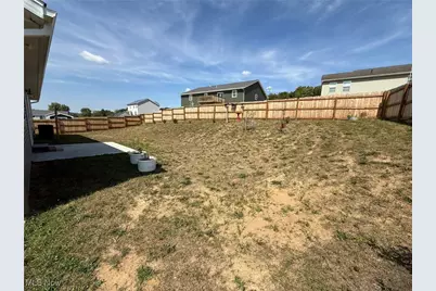 797 Glenda Street NE, Bolivar, OH 44612 - Photo 12