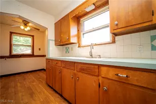 1313 Coventry St, Akron, OH 44306 - Photo 20