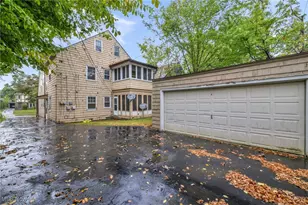 18416 Winslow Rd, Huber Heights, OH 44122 - Photo 4