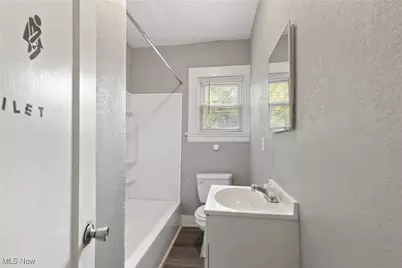 633 Brown Street, Akron, OH 44311 - Photo 18