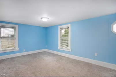 3990 Edison Street NE, Hartville, OH 44632 - Photo 16