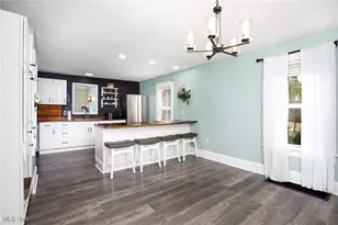 3990 Edison St NE, Hartville, OH 44632 - Photo 6