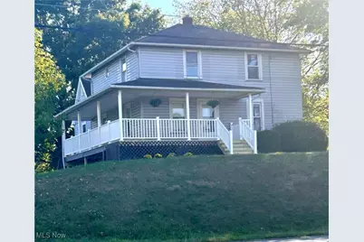 3990 Edison Street NE, Hartville, OH 44632 - Photo 2