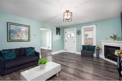 3990 Edison Street NE, Hartville, OH 44632 - Photo 12