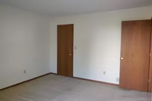 3429 Brookpoint Ln, Cuyahoga Falls, OH 44223 - Photo 8