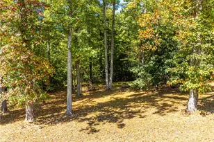 34561 Sunshine Rd, Piedmont, OH 43983 - Photo 8