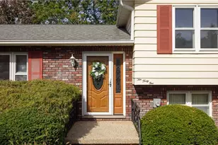 1041 Fronek Dr, Streetsboro, OH 44241 - Photo 2