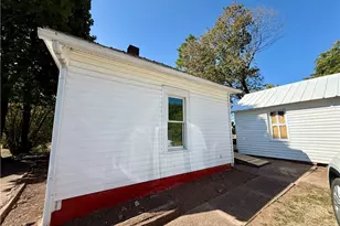 220 Oaklawn Ave, Woodsfield, OH 43793 - Photo 10