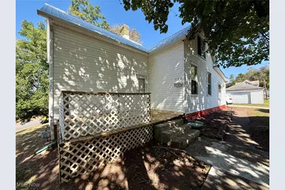 220 Oaklawn Avenue, Woodsfield, OH 43793 - Photo 2