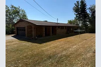 2902 Downeys Hill Drive NE, Dover, OH 44622 - Photo 2
