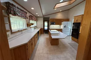 2902 Downeys Hill Dr NE, Dover, OH 44622 - Photo 16