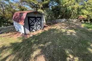 17 Sunset Dr, Martins Ferry, OH 43935 - Photo 24