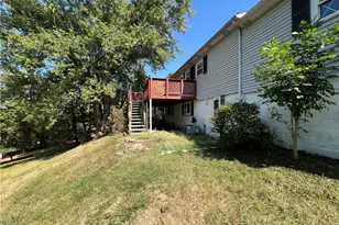 17 Sunset Dr, Martins Ferry, OH 43935 - Photo 26