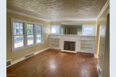 16204 Invermere Avenue, Loveland, OH 44128 - Photo 4