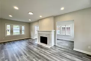 453 Briarwood Dr, Akron, OH 44320 - Photo 2