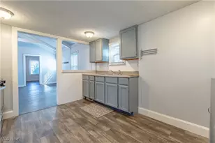 3736 Louise St, Mogadore, OH 44260 - Photo 18