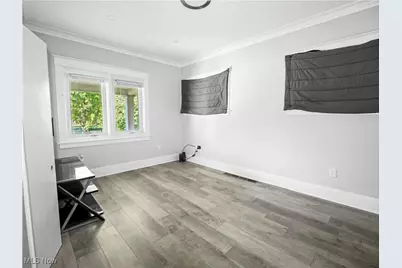 199 W Princeton Avenue, Youngstown, OH 44507 - Photo 10