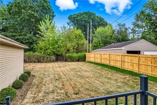 210 Fairmount Ave NE, Warren, OH 44483 - Photo 34