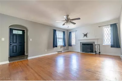 418 Korman Avenue NE, Massillon, OH 44646 - Photo 4