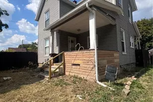 1095 E Archwood Ave, Akron, OH 44306 - Photo 2