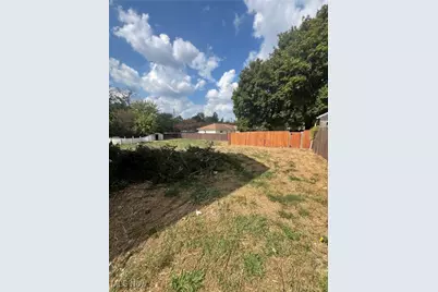 1095 E Archwood Avenue, Akron, OH 44306 - Photo 4