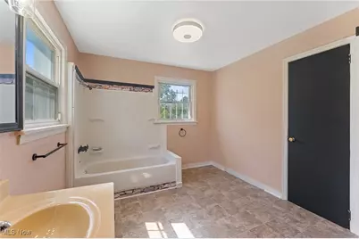 2129 Tippecanoe Avenue, Youngstown, OH 44509 - Photo 14