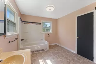 2129 Tippecanoe Ave, Youngstown, OH 44509 - Photo 14