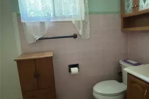 61 Leicester Dr, Akron, OH 44319 - Photo 10