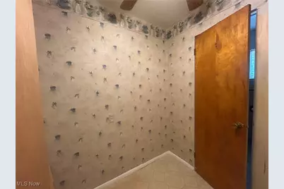 61 Leicester Drive, Akron, OH 44319 - Photo 16