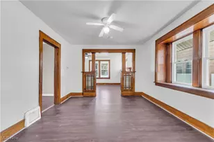 908 Dayton St, Akron, OH 44310 - Photo 12