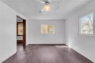 908 Dayton St, Akron, OH 44310 - Photo 14