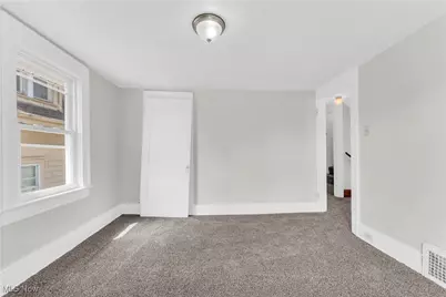 908 Dayton Street, Akron, OH 44310 - Photo 18