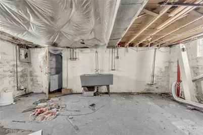 908 Dayton Street, Akron, OH 44310 - Photo 24