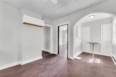 908 Stadelman Avenue, Akron, OH 44320 - Photo 12