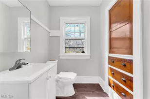 908 Stadelman Ave, Akron, OH 44320 - Photo 6