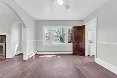 908 Stadelman Avenue, Akron, OH 44320 - Photo 10