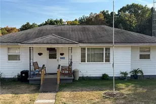 2224 Hudson Hill Rd, Weirton, WV 26062 - Photo 2