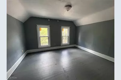 829 Yale Street, Akron, OH 44311 - Photo 4