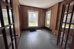 829 Yale St, Akron, OH 44311 - Photo 8