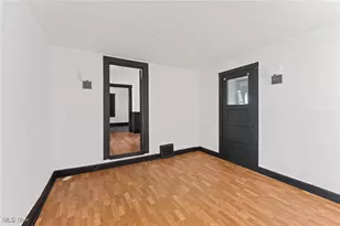 626 Leadville Ave, Youngstown, OH 44509 - Photo 8