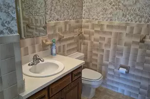 10400 Lincoln St SE, East Canton, OH 44730 - Photo 36