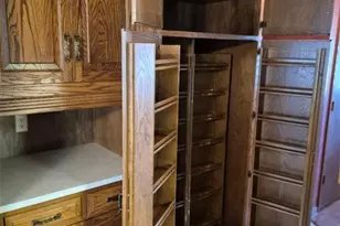 10400 Lincoln St SE, East Canton, OH 44730 - Photo 8