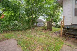 163 W Market St, Alliance, OH 44601 - Photo 16