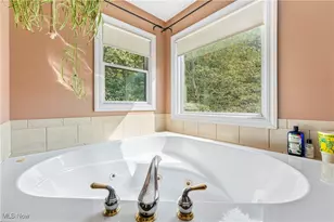 11470 Bowen Rd, Mantua, OH 44255 - Photo 24