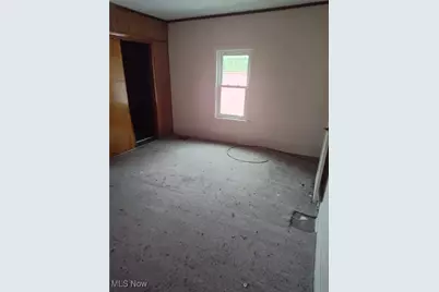 64 Diamond Street, Irondale, OH 43932 - Photo 8