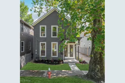 2311 W 40th Street, Loveland, OH 44113 - Photo 1