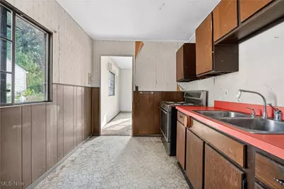 3690 Gary Avenue, Lorain, OH 44055 - Photo 22