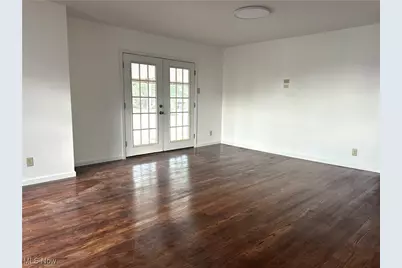 3000 Parkman Road NW, Warren, OH 44485 - Photo 2