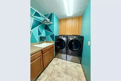 7455 Brushmore Avenue NW, North Canton, OH 44720 - Photo 20